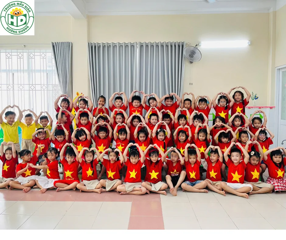 Trường Mẫu Giáo Hướng Dương Rộn Ràng Hưởng Ứng Các Hoạt Động Chào Mừng 50 Năm Giải Phóng Miền Nam (30/4/1975 – 30/4/2025)